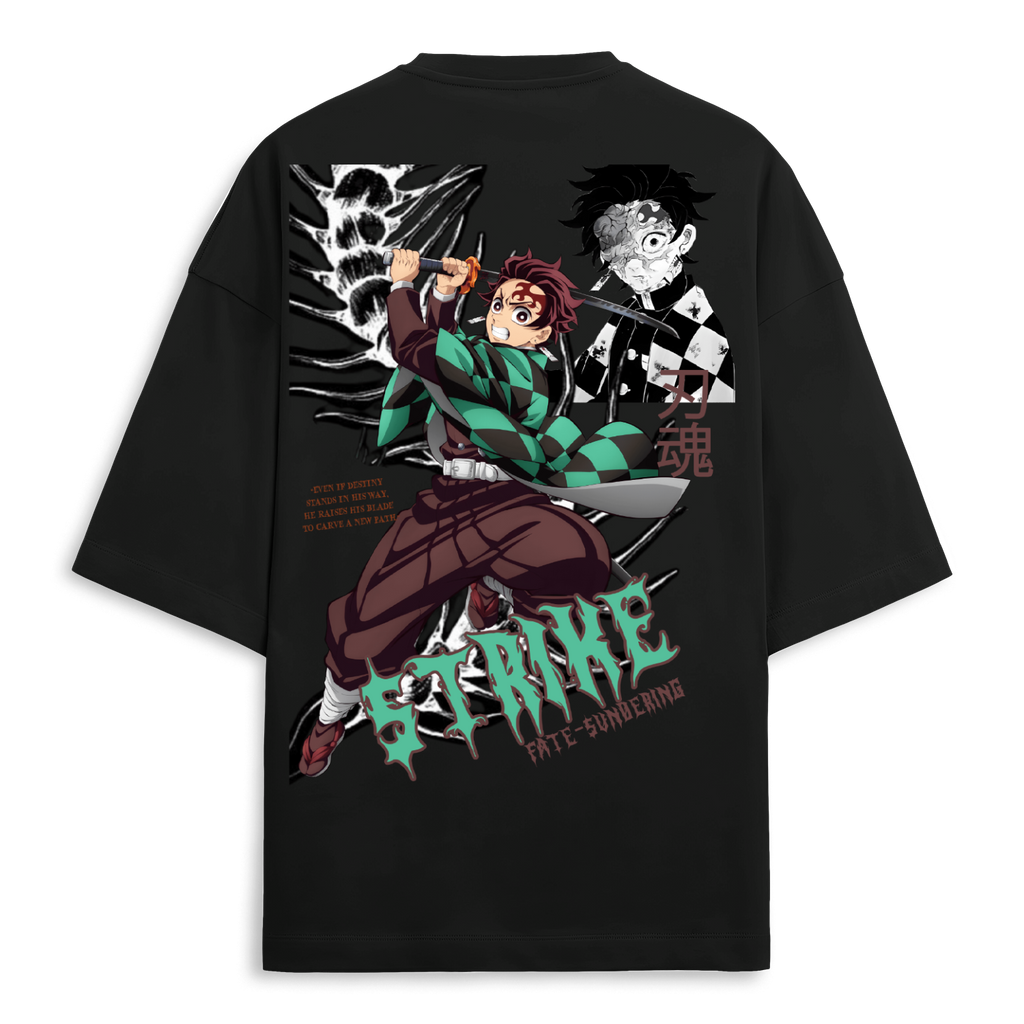 DEMON SLAYER : STRIKE OVERSIZED T-SHIRT