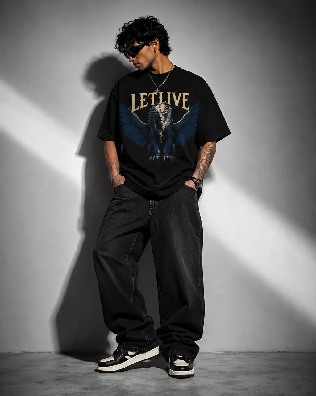 WINGED LION OVERSIZED T-SHIRT