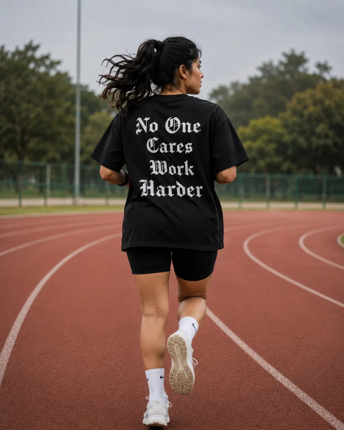 WORK HARDER OVERSIZED T-shirt